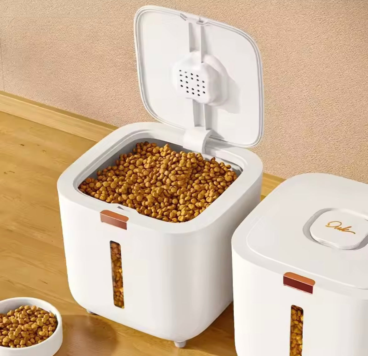 SealPaws Food Storage Bottle