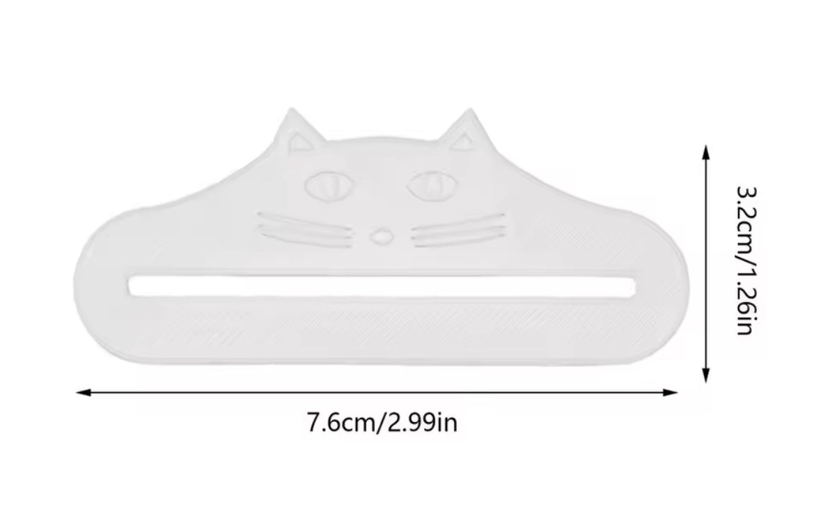 SnackPaw Treat Dispenser
