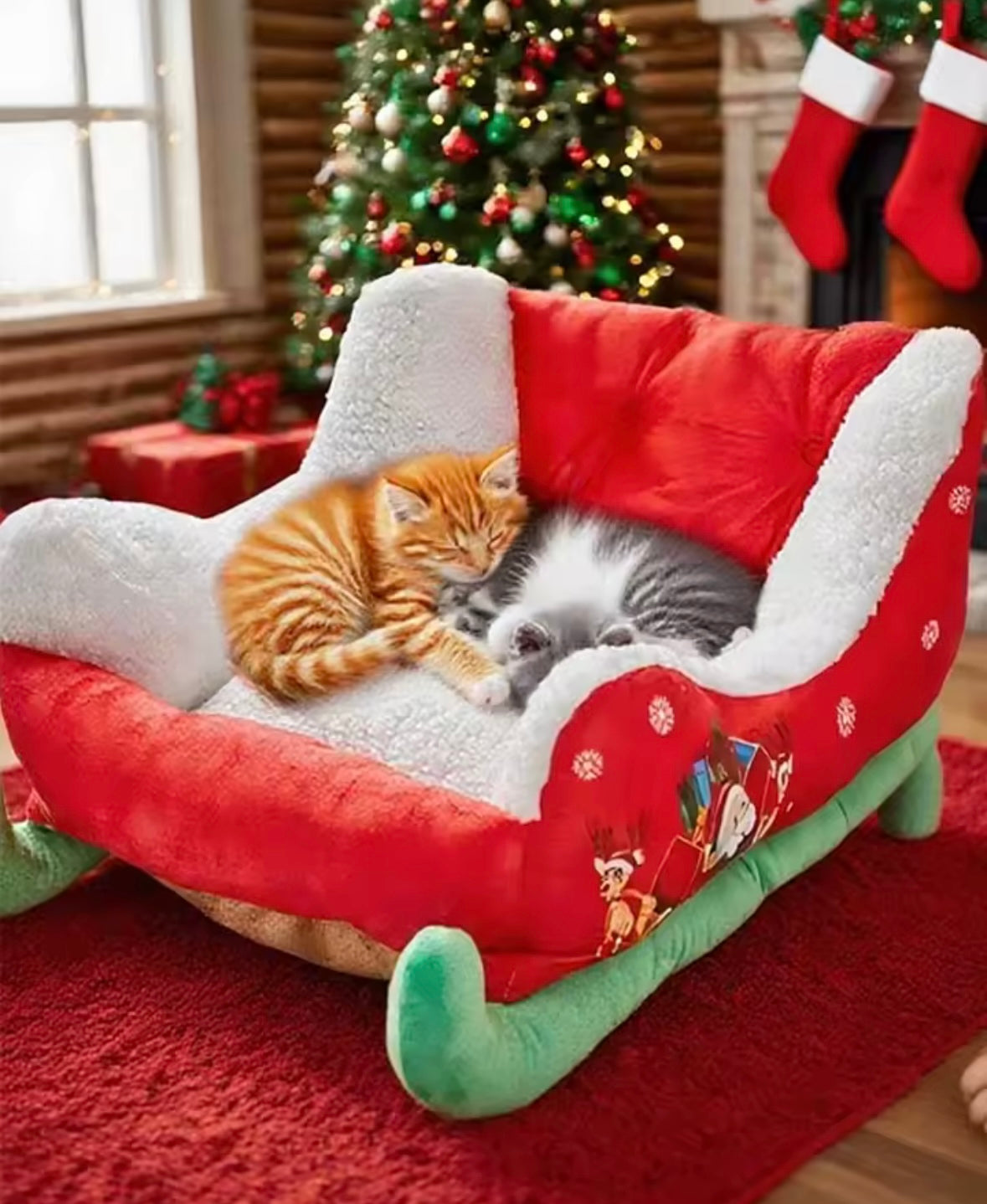 SantaSleigh Pet Bed